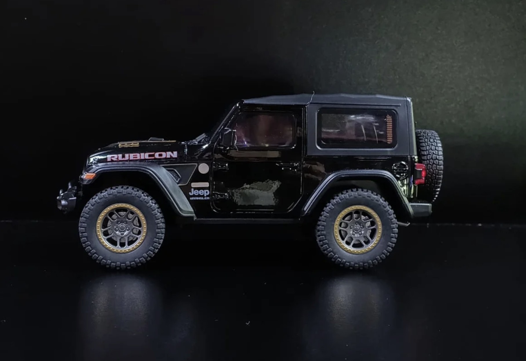 Jeep Rubicon 1:18 Negro - Imagen 4