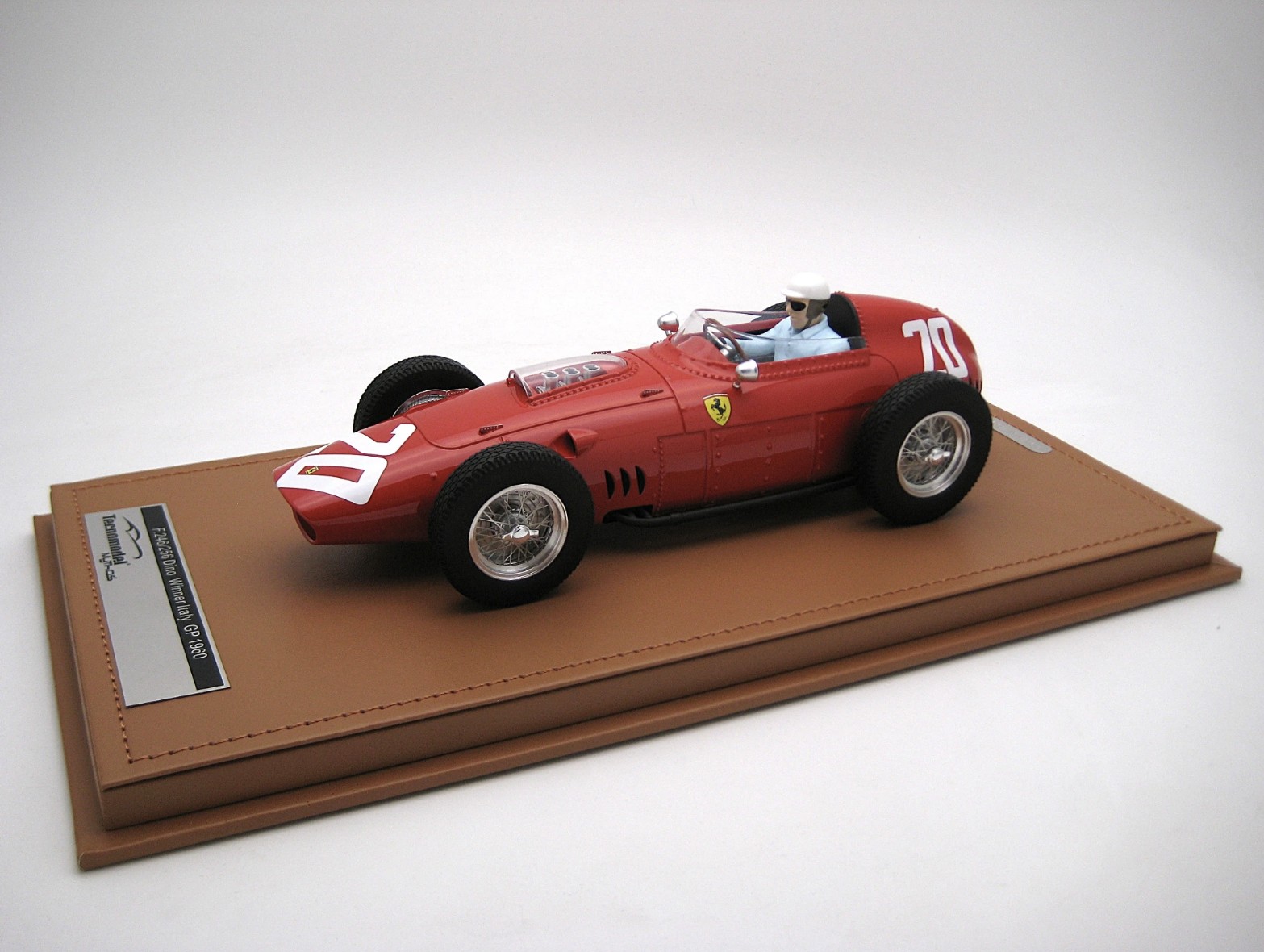 Ferrari 246/256 Dino Winner Italy GP Driver:P.Hills 1960 #20 1:18 - Imagen 3