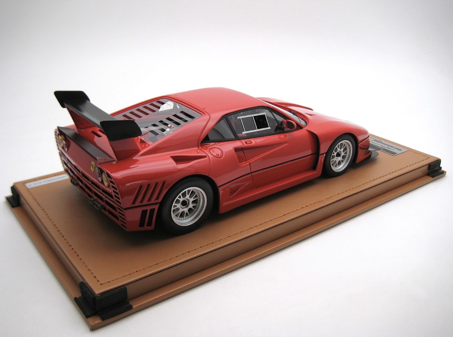 Ferrari 288 GTO Evoluzione 1985 BBS wheels 1:18 - Imagen 4