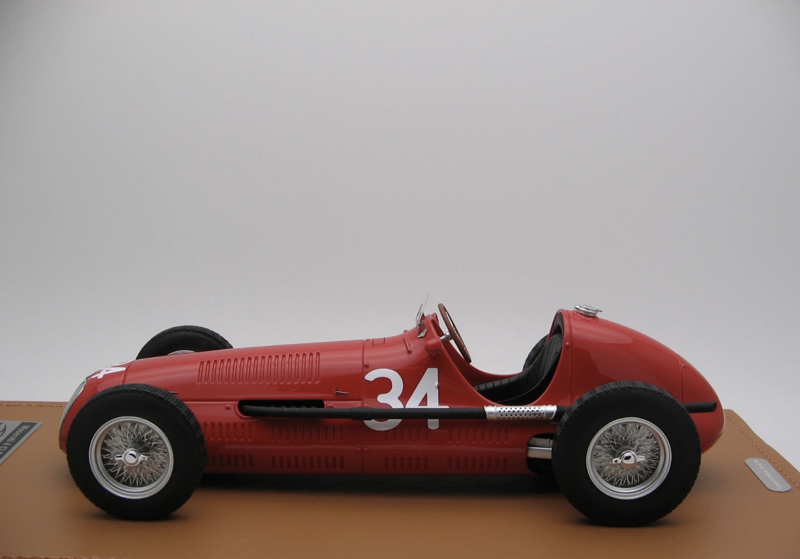 Maserati 4CLT San Remo GP 1948 car #34 WINNER Driver A. Ascari 1:18 - Imagen 5