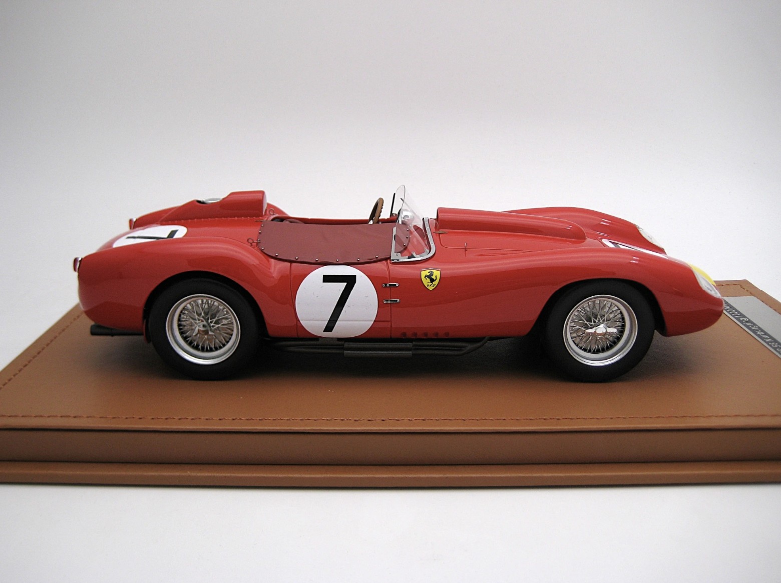 Ferrari 250 TR 58 Nurburgring 1000 kms car #7, 3rd Place Driver: O.Gendebien- W. Von Trips 1:18 - Imagen 5