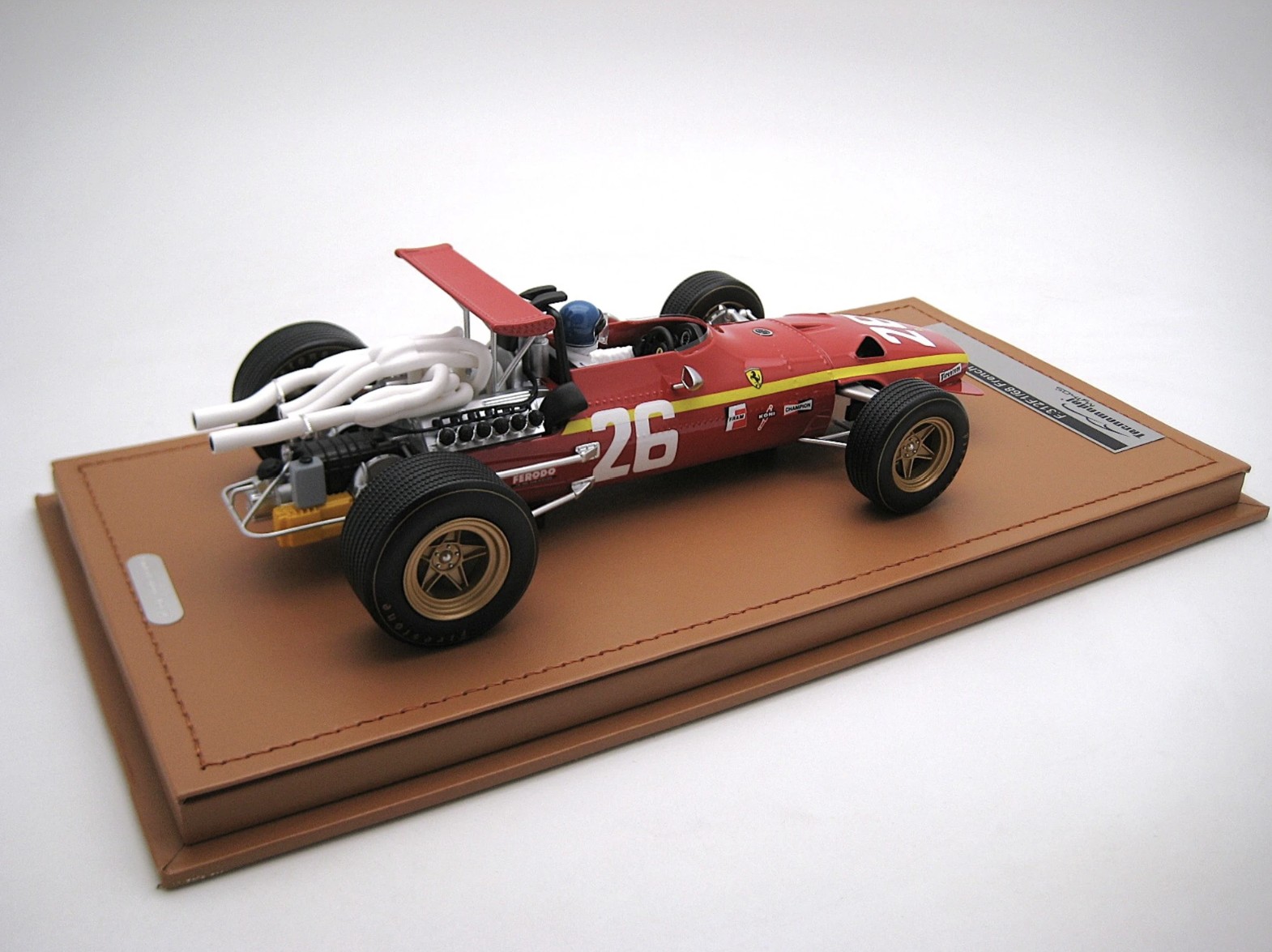 Ferrari312 F1/68 French GP Driver: jacky Ickx 1968 1:18 - Imagen 4