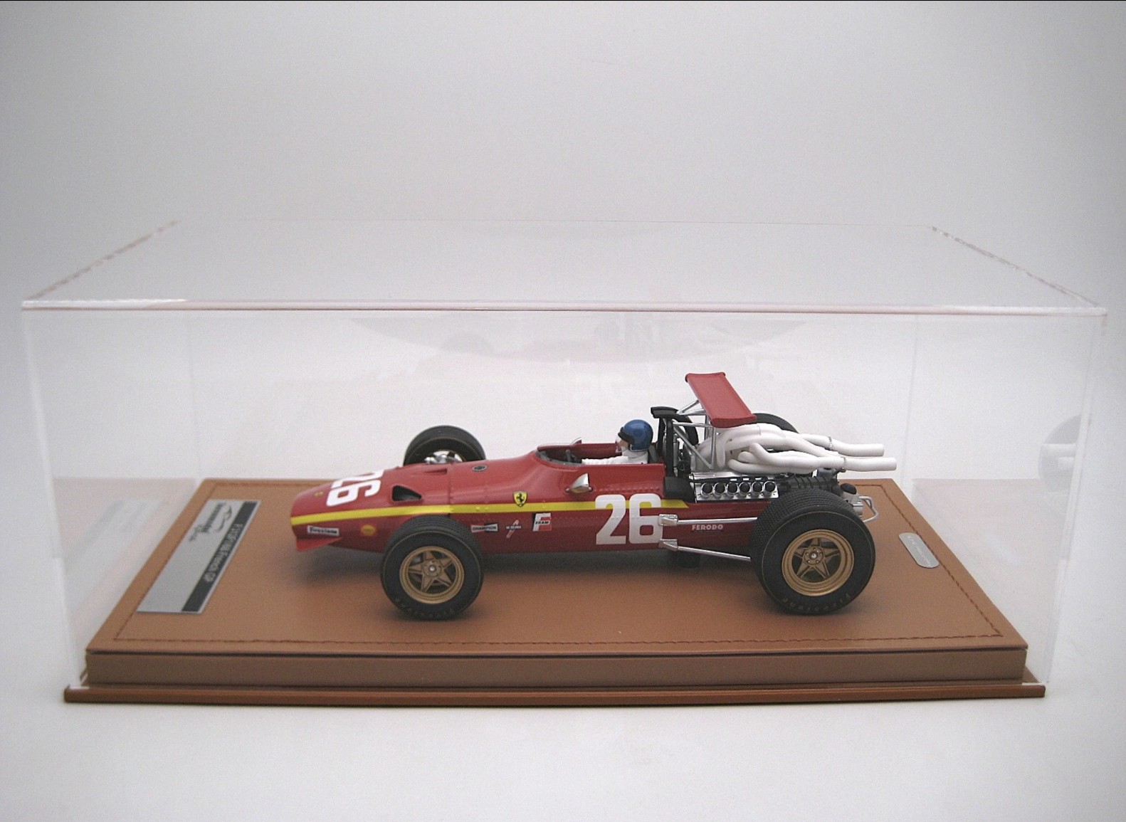 Ferrari312 F1/68 French GP Driver: jacky Ickx 1968 1:18 - Imagen 6