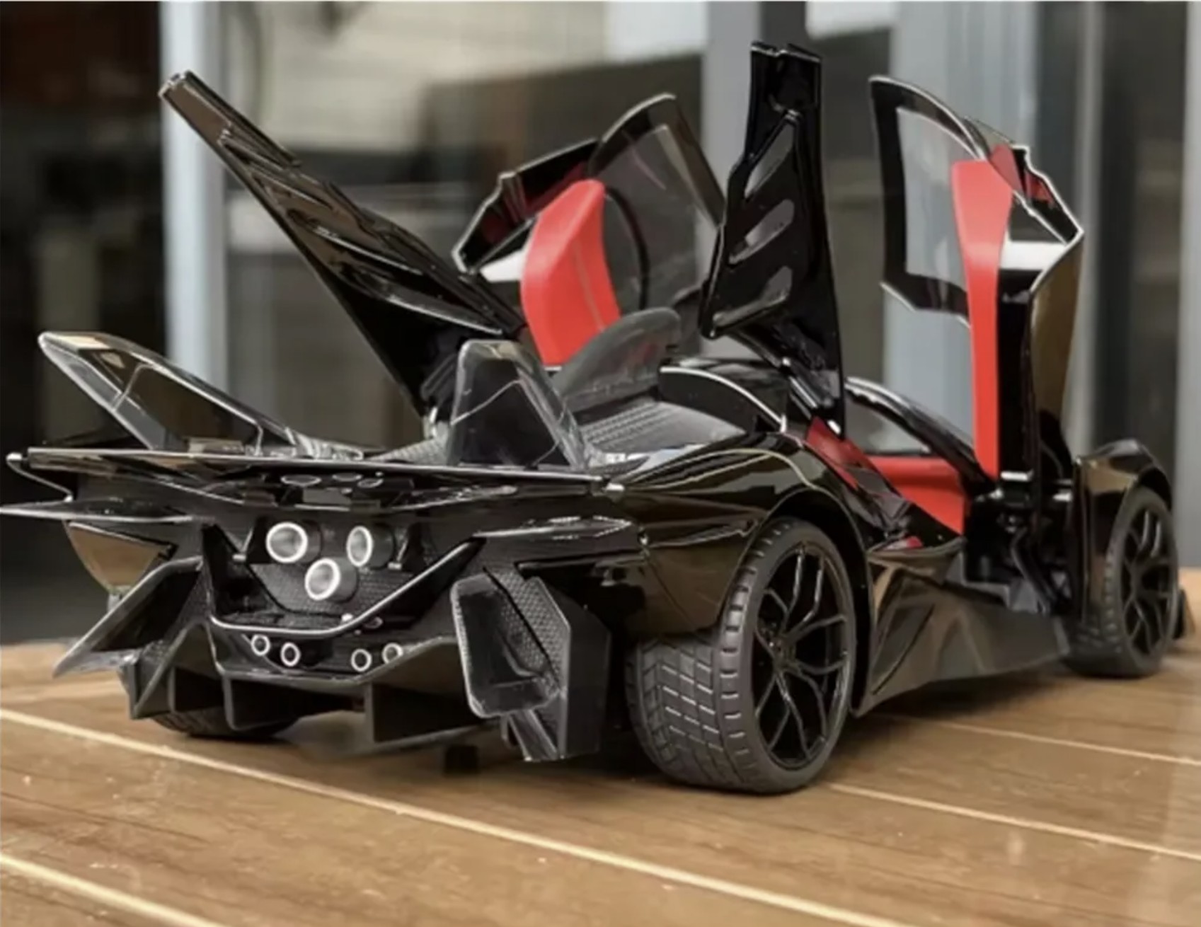 Apollo EVO Negro 1:18 - Imagen 5